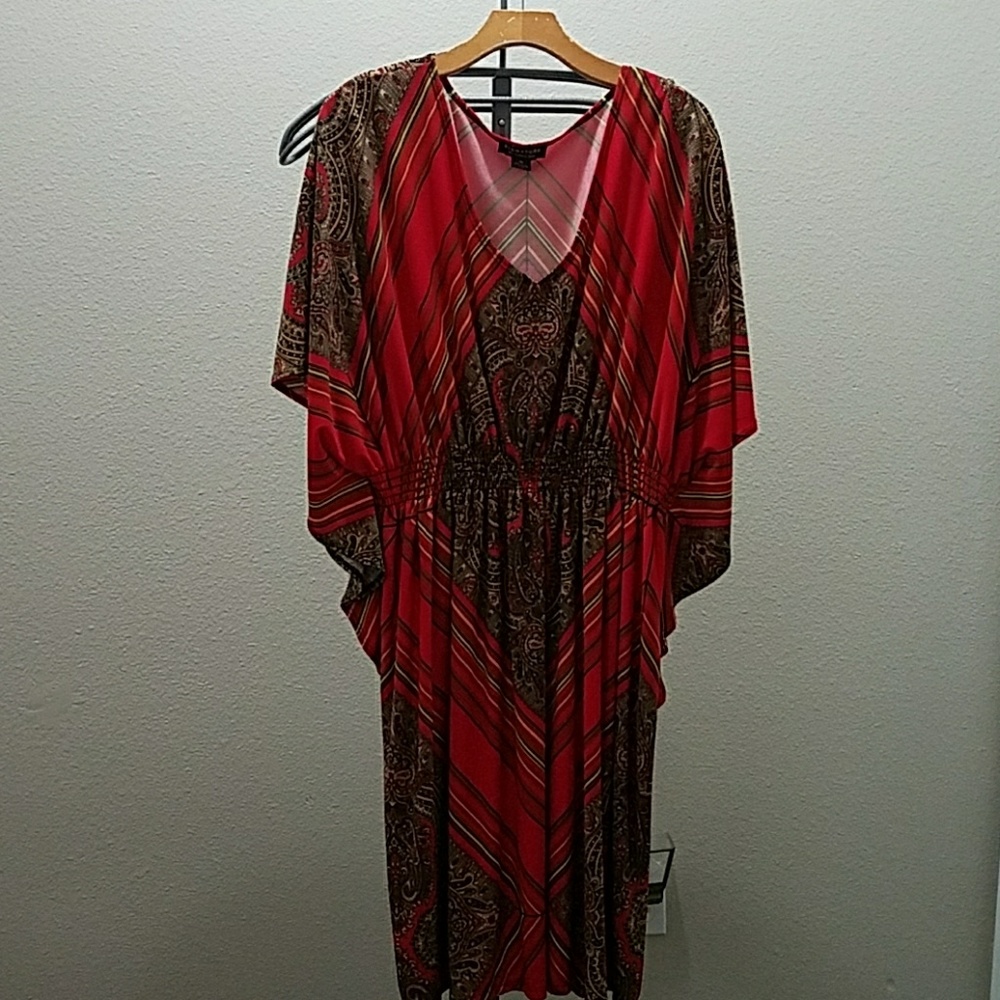 Signature by Robbie Bee